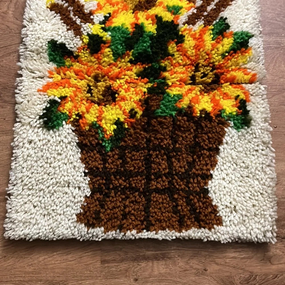 Vintage 70’s Flowers Rug Wall Hanging